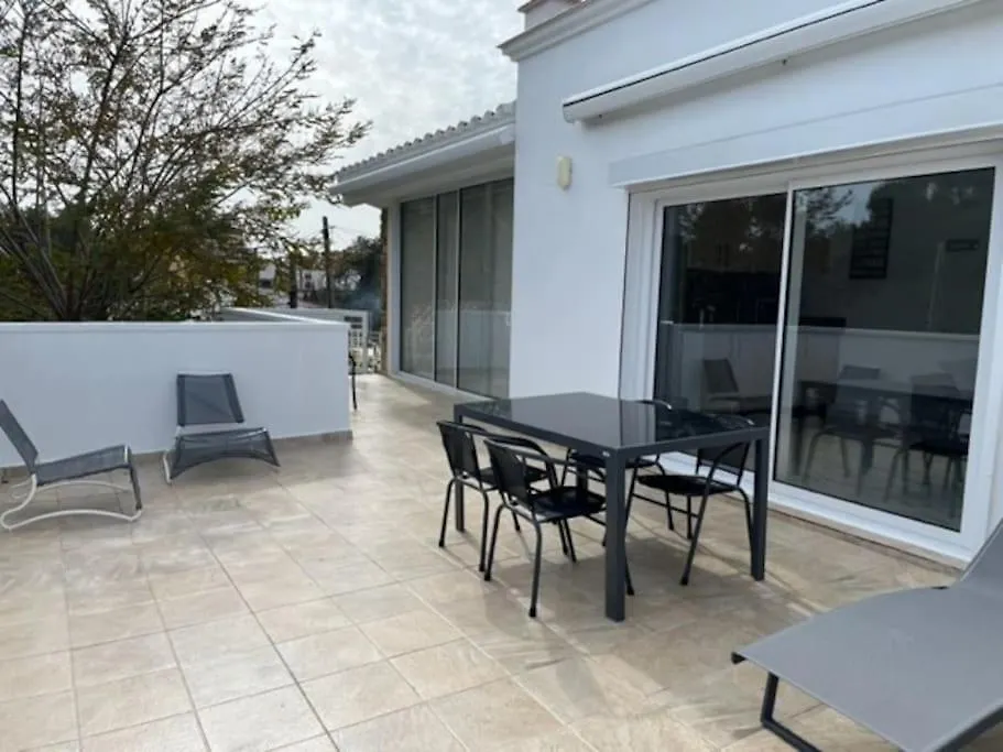 T2 Climatise + Parking 500 M Plage/Centre Ville Lloret de Mar Apartment