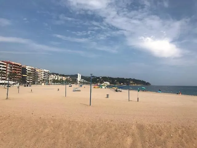 T2 Climatise + Parking 500 M Plage/Centre Ville Lloret de Mar 0*,  Spain