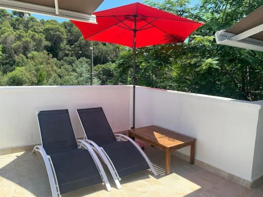 T2 Climatise + Parking 500 M Plage/Centre Ville Lloret de Mar Apartment