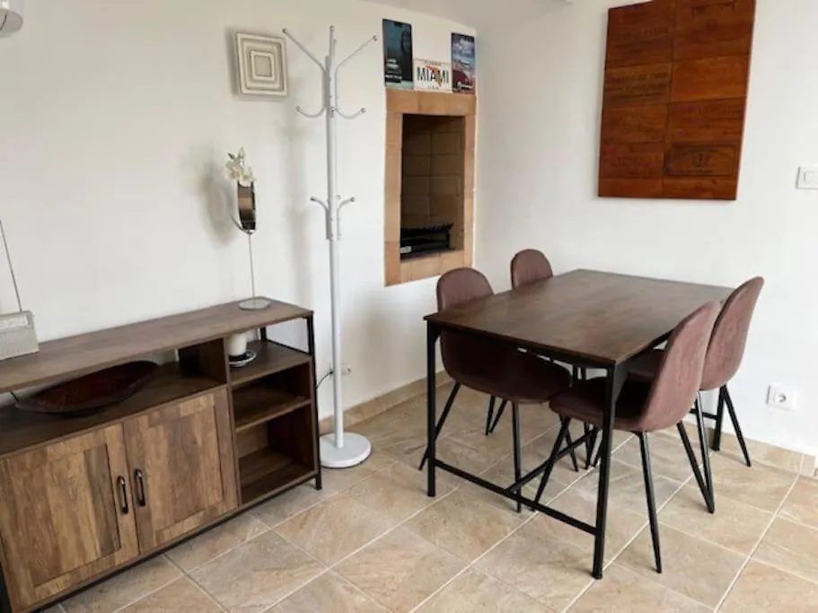 Apartment T2 Climatise + Parking 500 M Plage/Centre Ville Lloret de Mar
