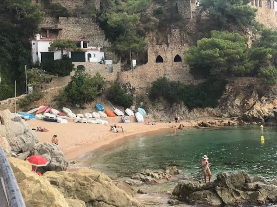 T2 Climatise + Parking 500 M Plage/Centre Ville Lloret de Mar Spain